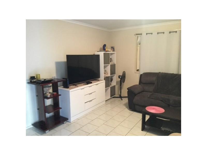 2/10 GAME STREET, Bonnyrigg NSW 2177