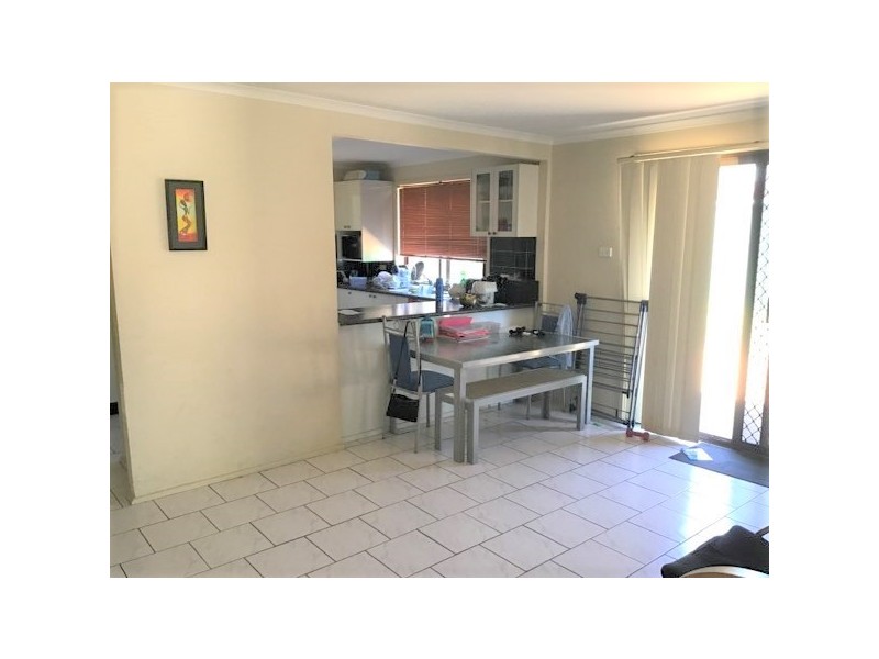 2/10 GAME STREET, Bonnyrigg NSW 2177