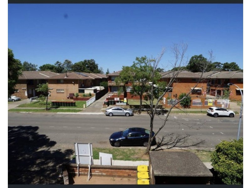 8/99 Longfield Street, Cabramatta NSW 2166