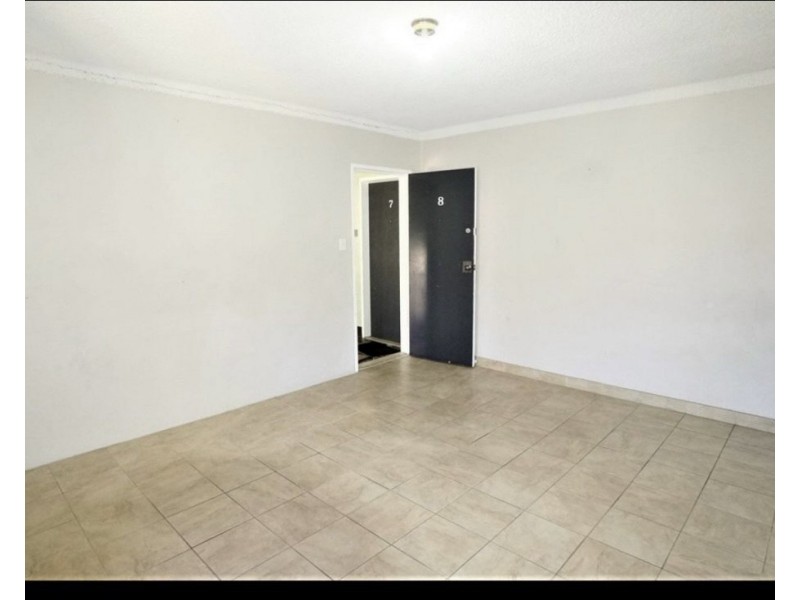 8/99 Longfield Street, Cabramatta NSW 2166