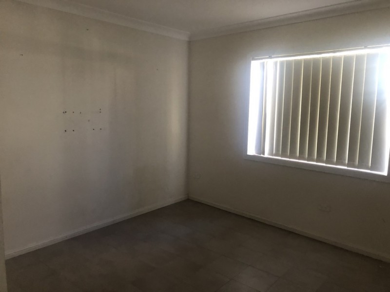 1b LYONS AVENUE, Cabramatta NSW 2166