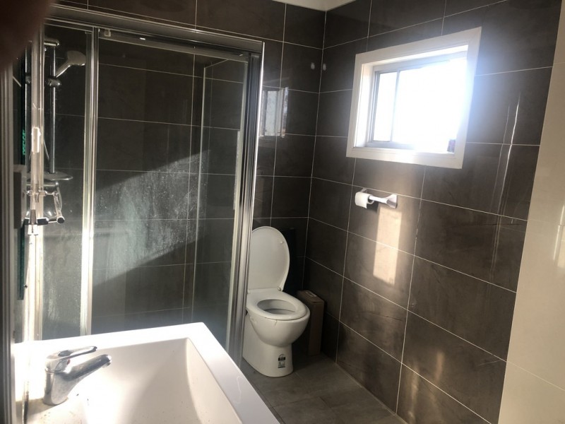 1b LYONS AVENUE, Cabramatta NSW 2166