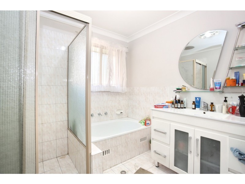 9/8-10 HUMPHRIES ROAD, Wakeley NSW 2176