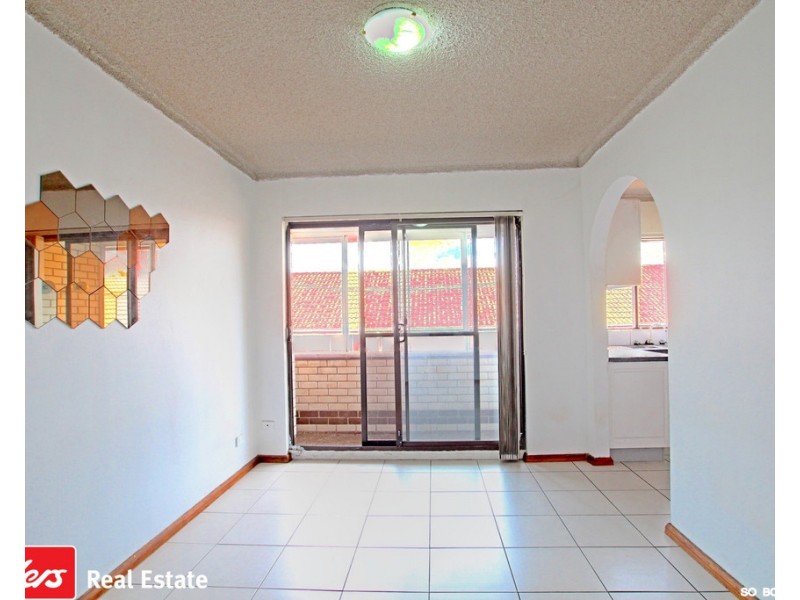 9/13 Acacia St, Cabramatta NSW 2166