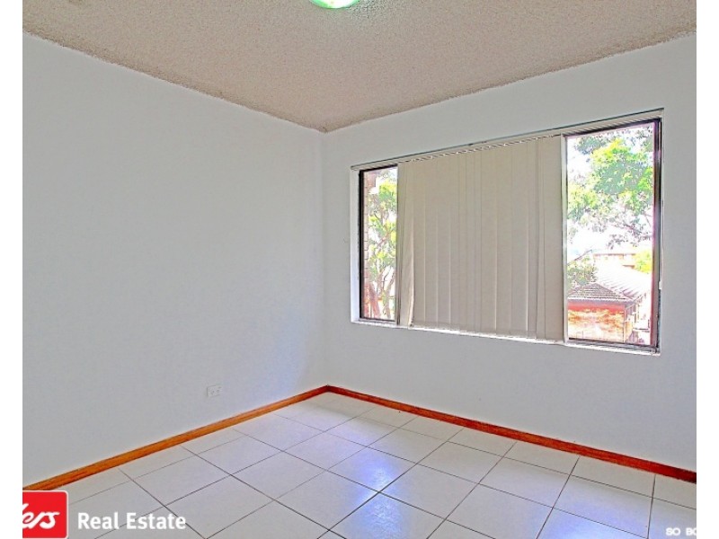 9/13 Acacia St, Cabramatta NSW 2166