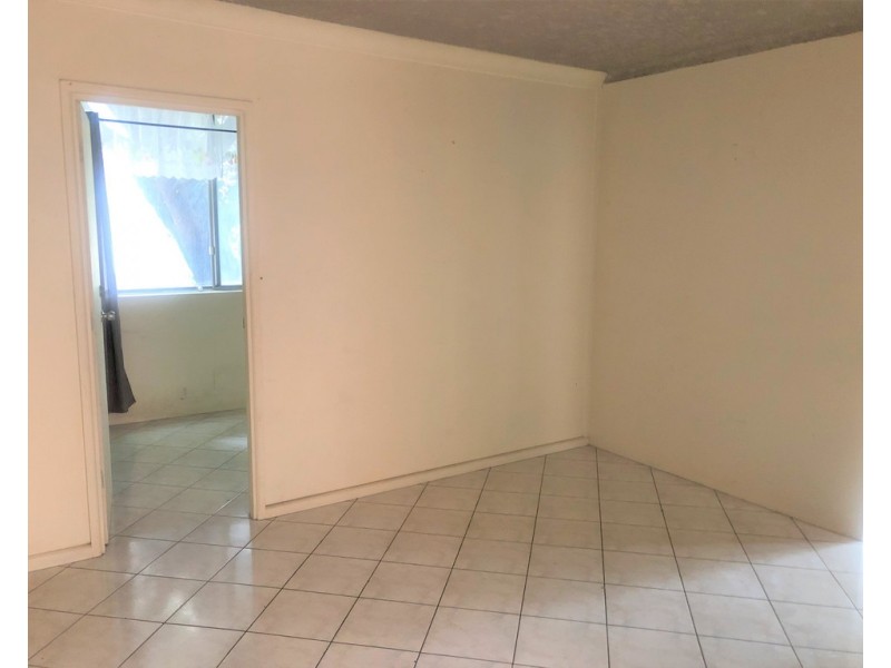 1/25 MCBURNEY ROAD, Cabramatta NSW 2166