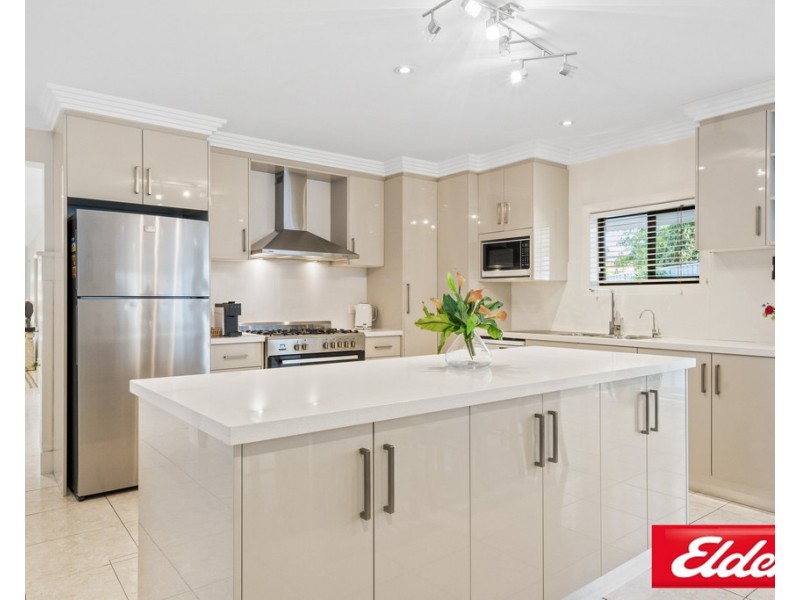 43 MICHELAGO CIRCUIT, Prestons NSW 2170