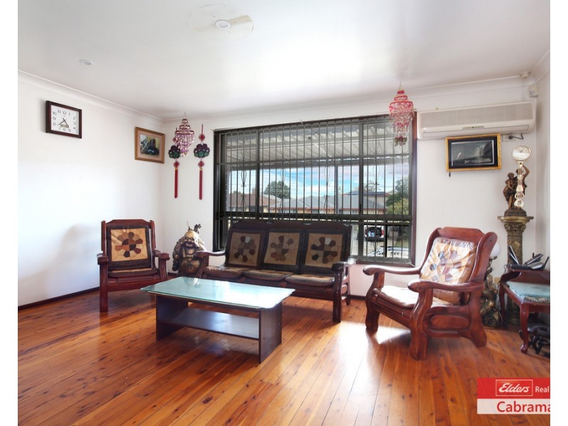 23 MUSGRAVE CRESCENT, Fairfield West NSW 2165