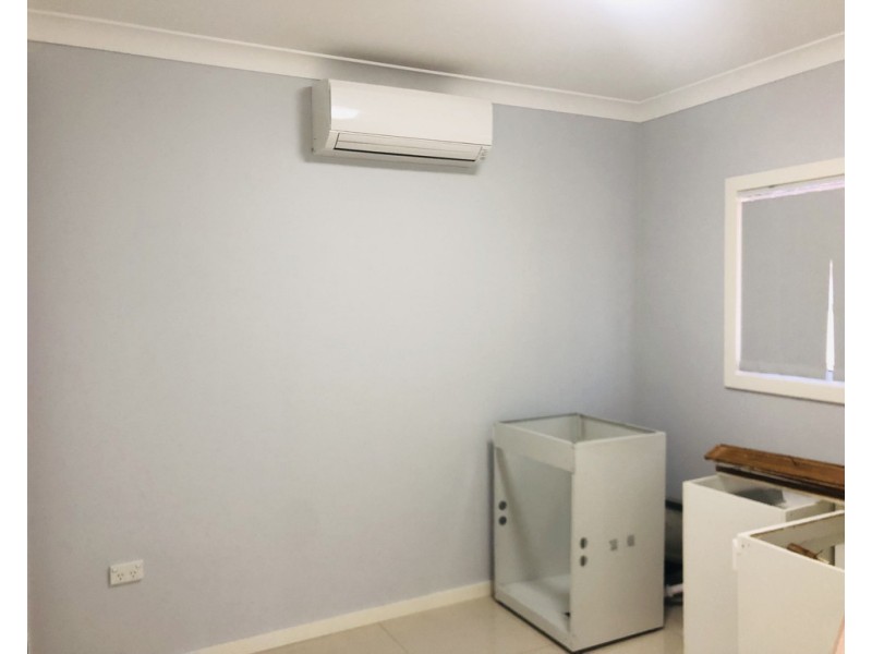 2/63 FAIRVIEW ROAD, Cabramatta NSW 2166