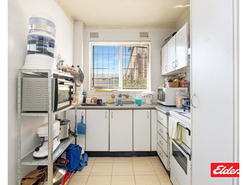 5 /116 WATTLE AVENUE, Carramar NSW 2163