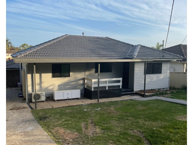 61 STRICKLAND CRESCENT, Ashcroft NSW 2168