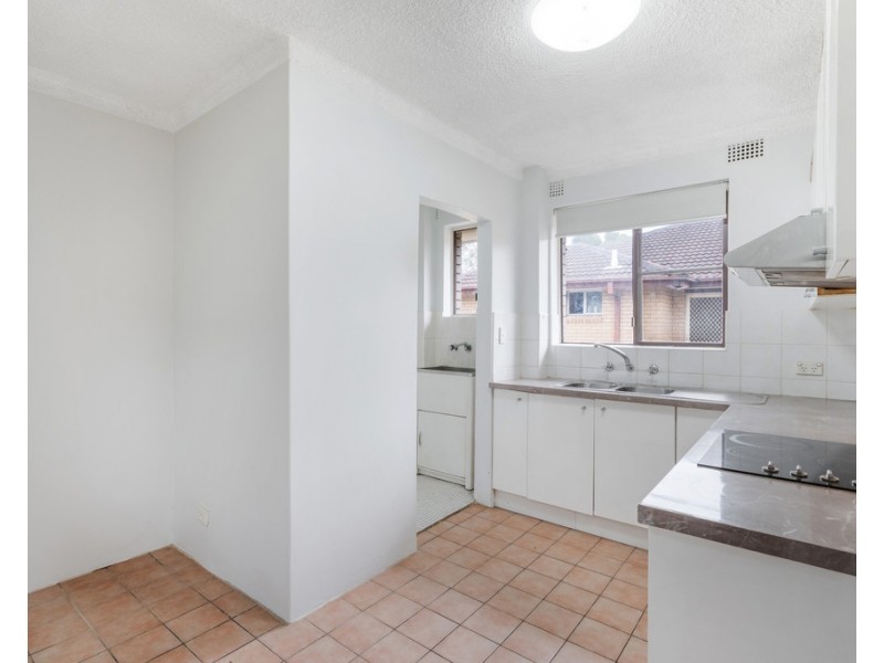 8/99 LONGFIELD STREET, Cabramatta NSW 2166