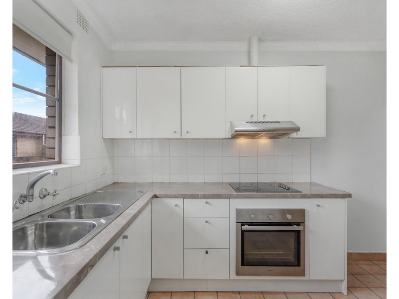 8/99 LONGFIELD STREET, Cabramatta NSW 2166