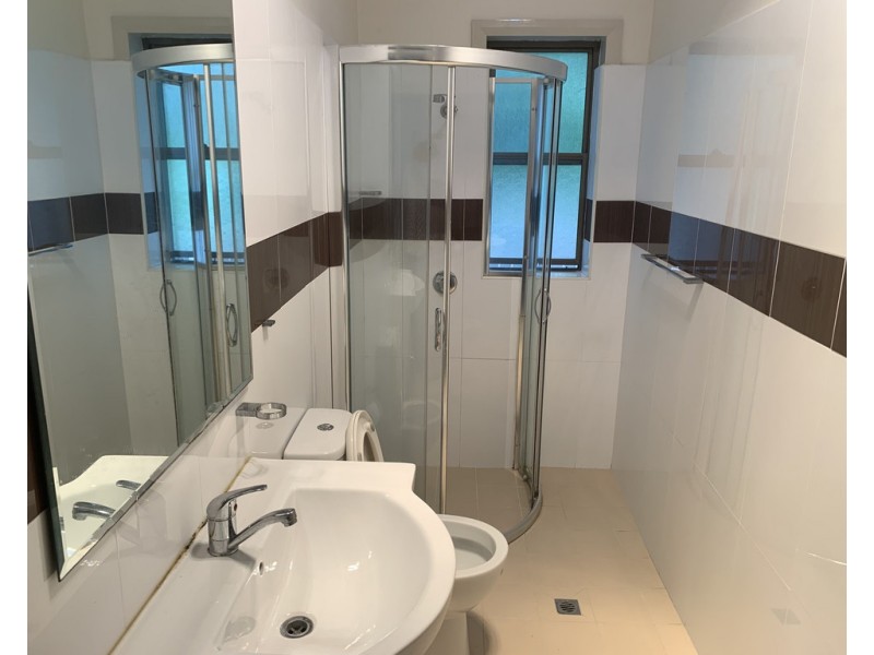 2/172 BROOMFIELD STREET, Cabramatta NSW 2166