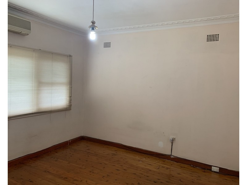 142 LANSDOWNE ROAD, Canley Vale NSW 2166