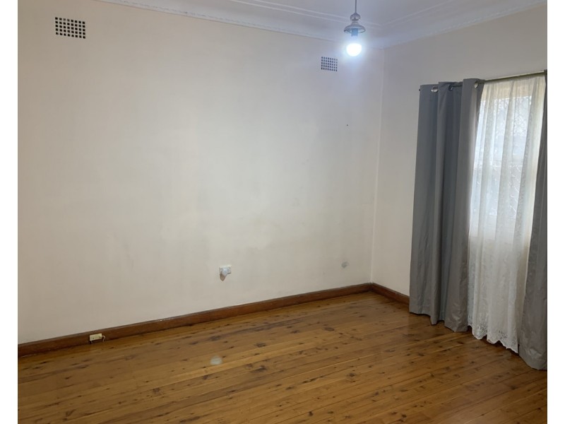 142 LANSDOWNE ROAD, Canley Vale NSW 2166