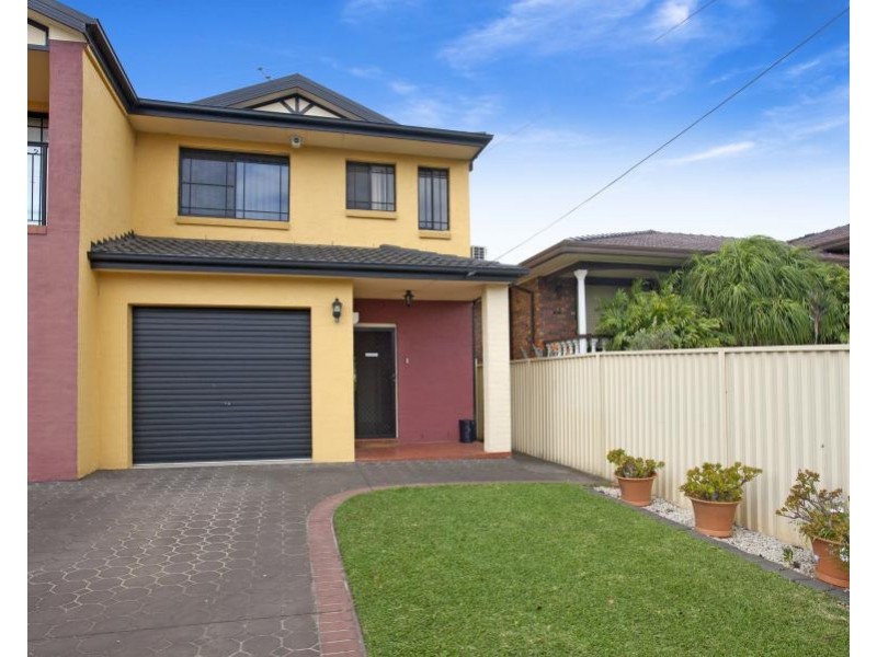 34 The Grove, Fairfield NSW 2165