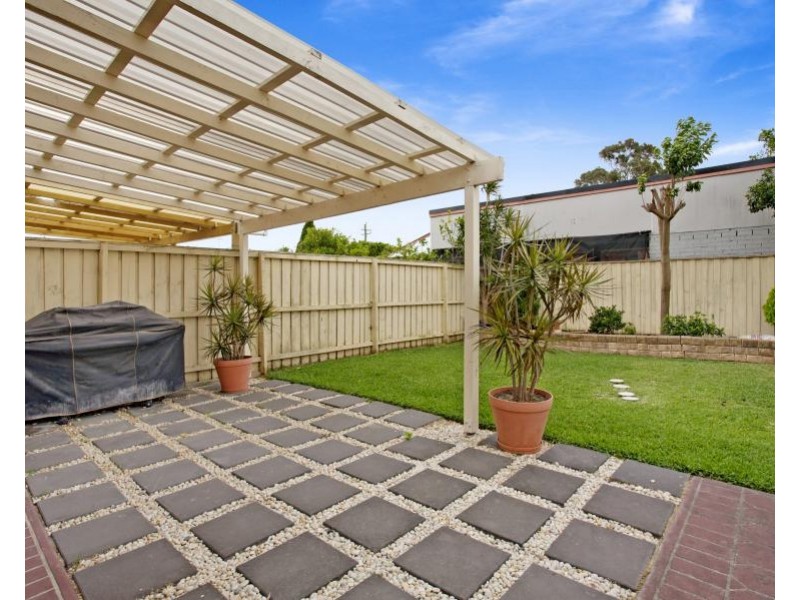 34 The Grove, Fairfield NSW 2165
