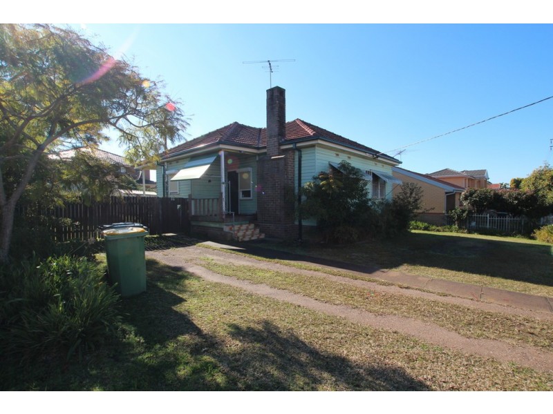 89 Wyong Street, Canley Heights NSW 2166