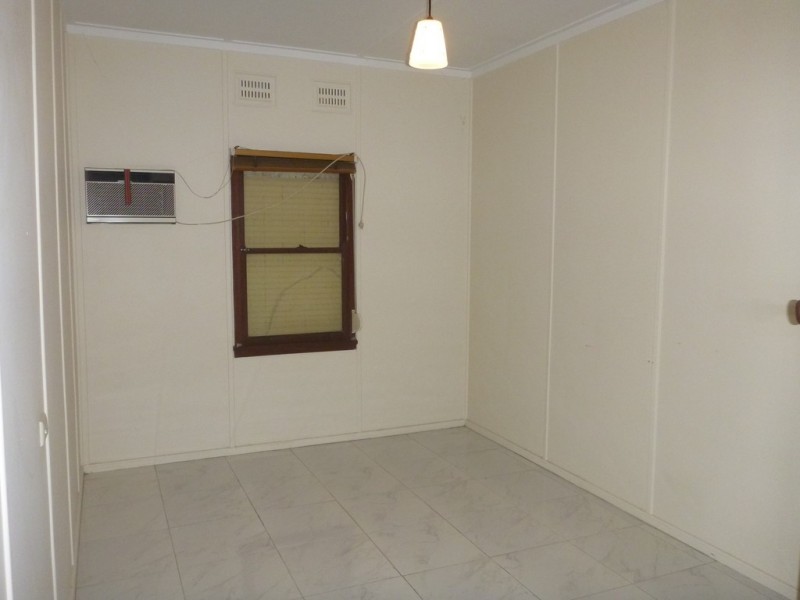 89 Wyong Street, Canley Heights NSW 2166