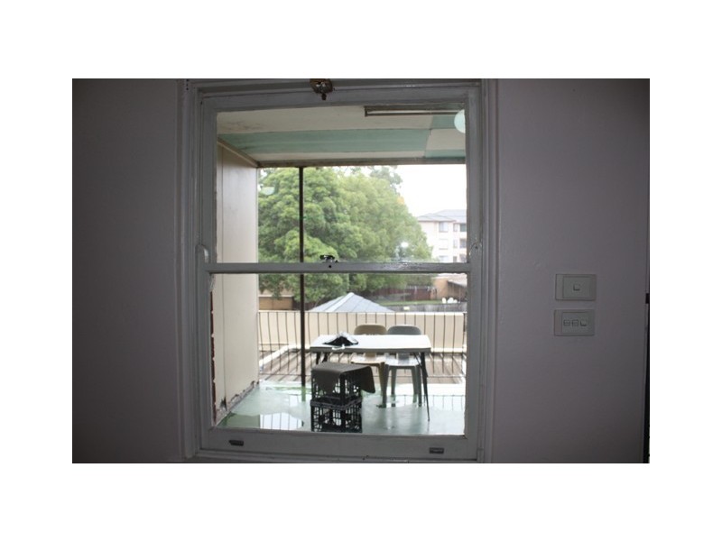 2/8 Hume Highway, Warwick Farm NSW 2170