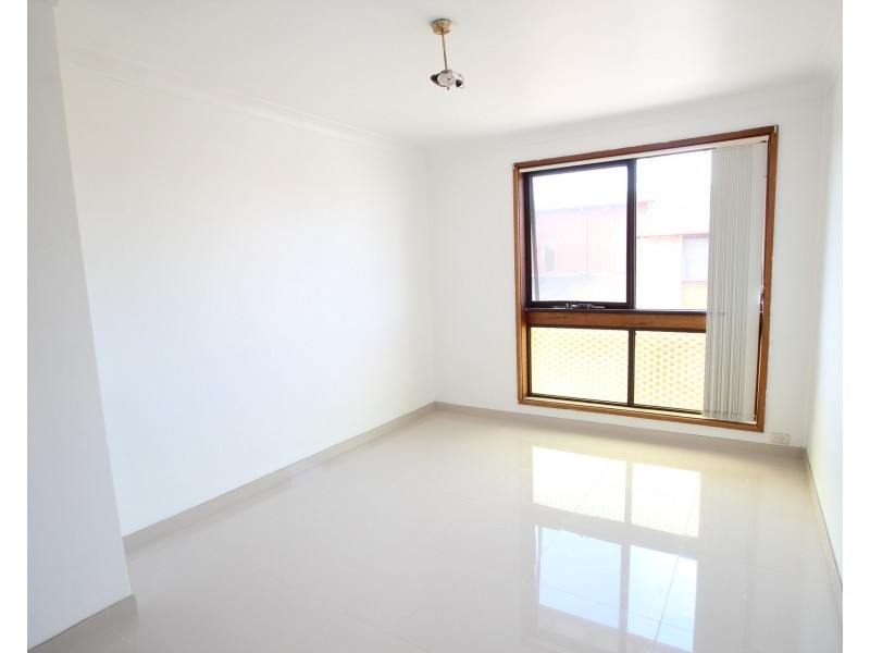 2/57 Hill Street, Cabramatta NSW 2166