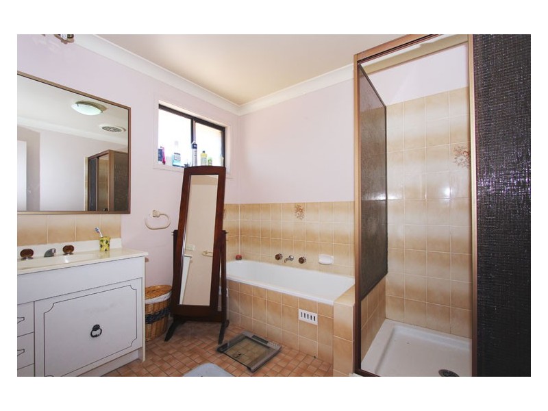 Bossley Park NSW 2176