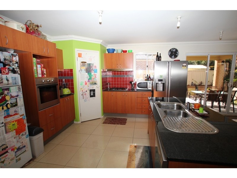 3 Witchhazel Place, Casula NSW 2170