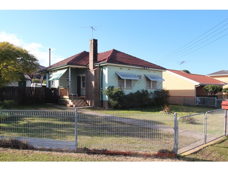 89 Wyong Street, Canley Heights NSW 2166