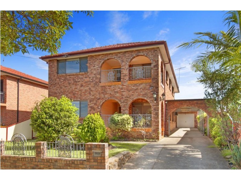 42 Little Road, Bankstown NSW 2200