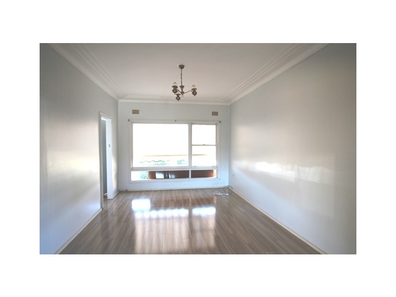 2 Katrina Cres, Cabramatta West NSW 2166