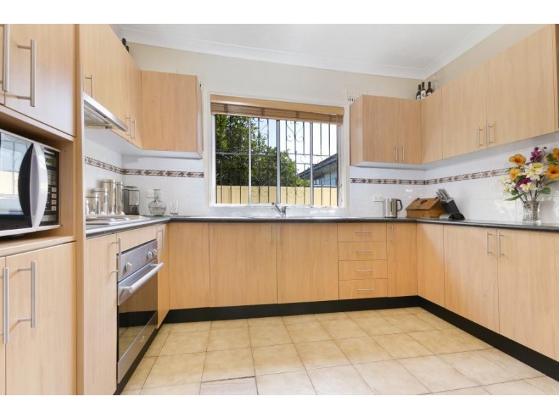 36 Earl Street, Canley Heights NSW 2166