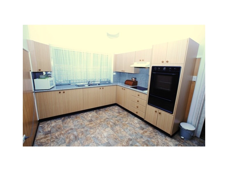 38 Earl Street, Canley Heights NSW 2166