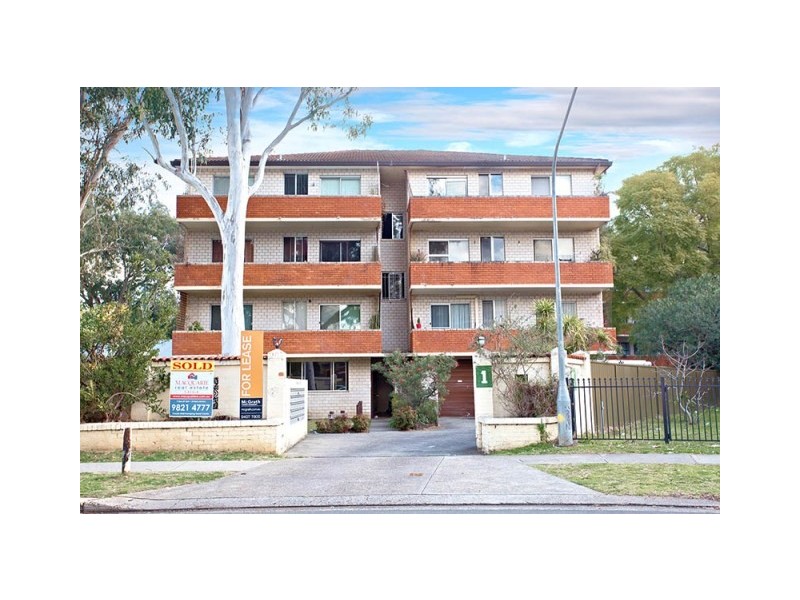 32/1 Waterside Crescent, Carramar NSW 2163