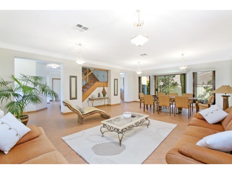 16 Orleans Circuit, Cecil Hills NSW 2171