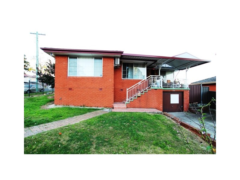 2 Slim Place, Cabramatta NSW 2166