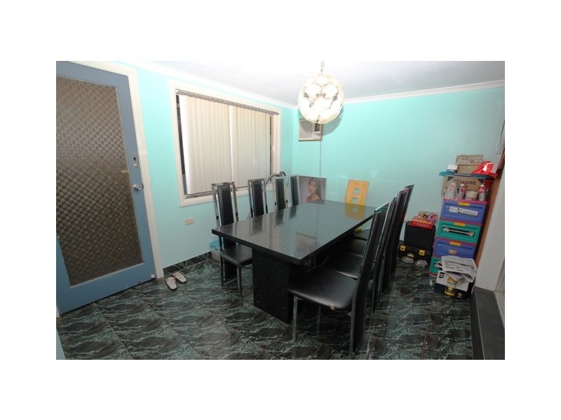 2 Slim Place, Cabramatta NSW 2166