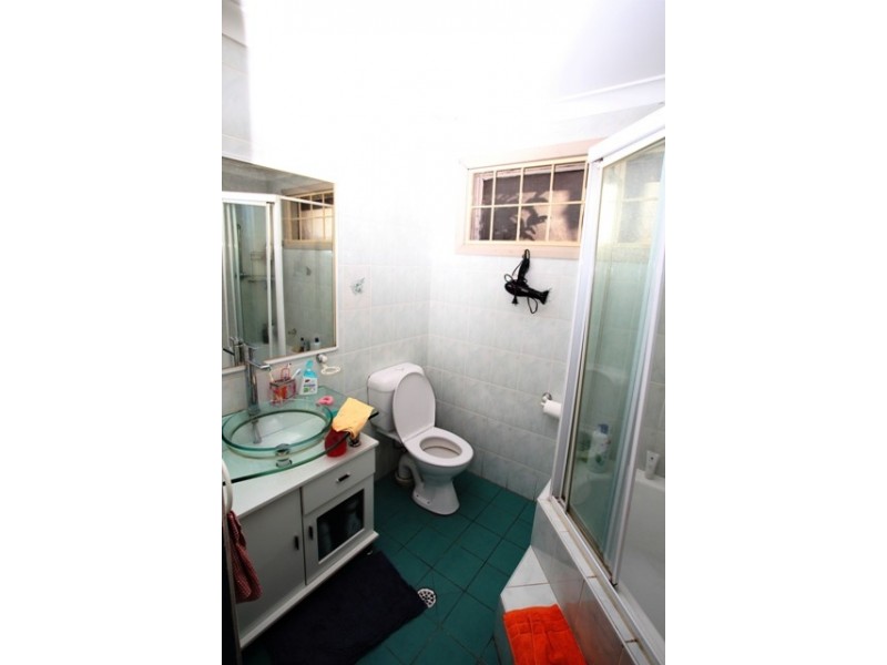 2 Slim Place, Cabramatta NSW 2166