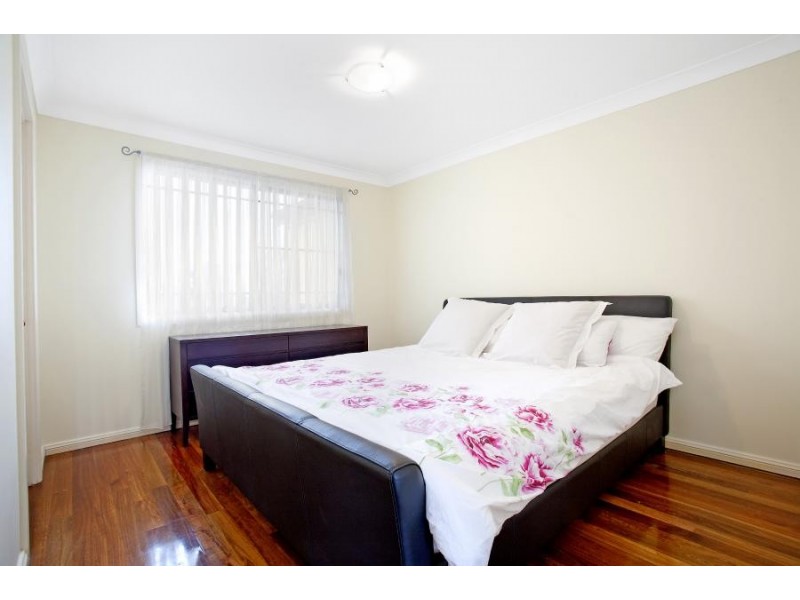 34 The Grove, Fairfield NSW 2165