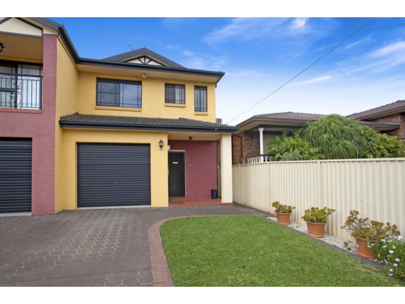 34 The Grove, Fairfield NSW 2165