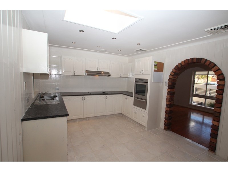 44 Rawson Road, Fairfield West NSW 2165