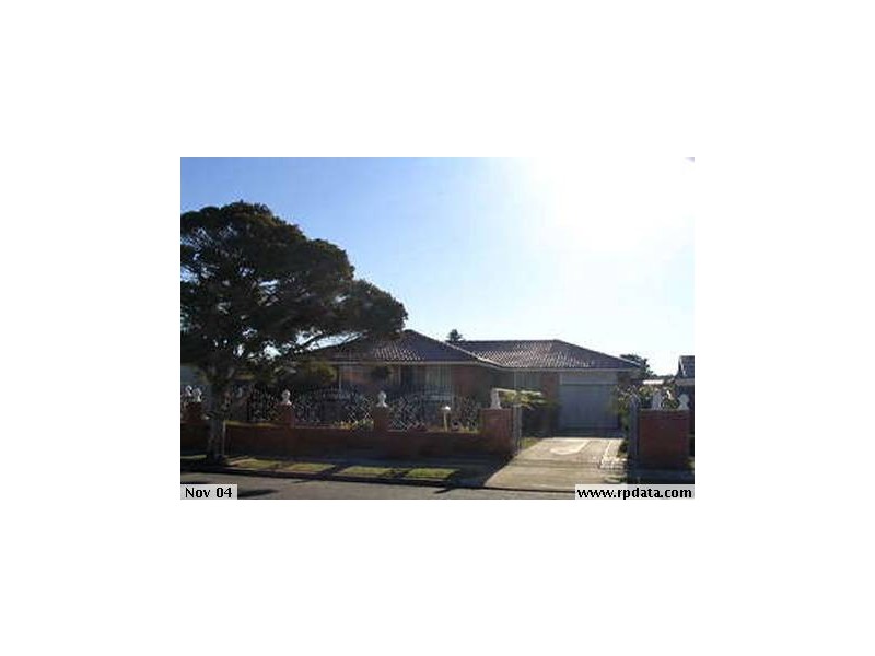 23 Brunswick Crescent, St Johns Park NSW 2176