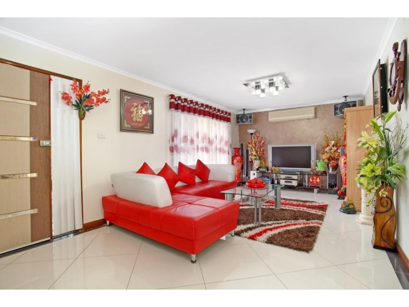 6 Pitt Street, Canley Heights NSW 2166