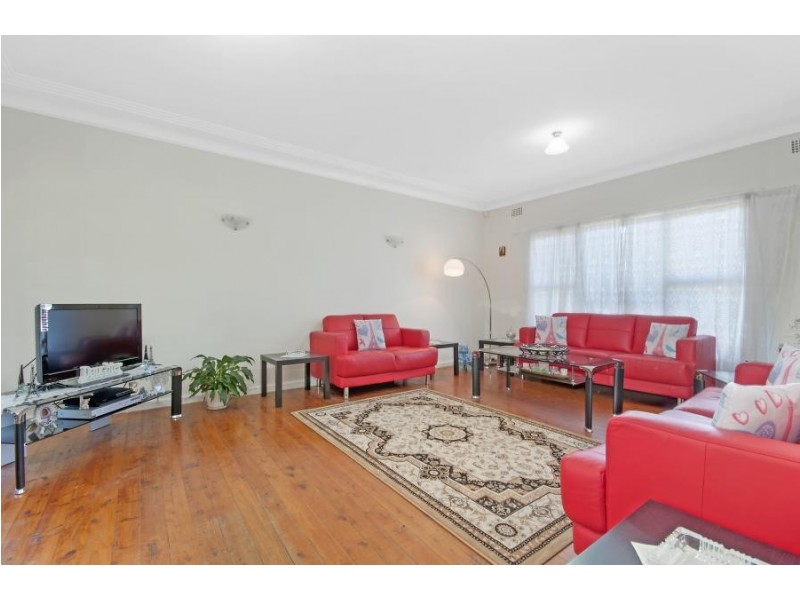 48A Little Rd, Bankstown NSW 2200