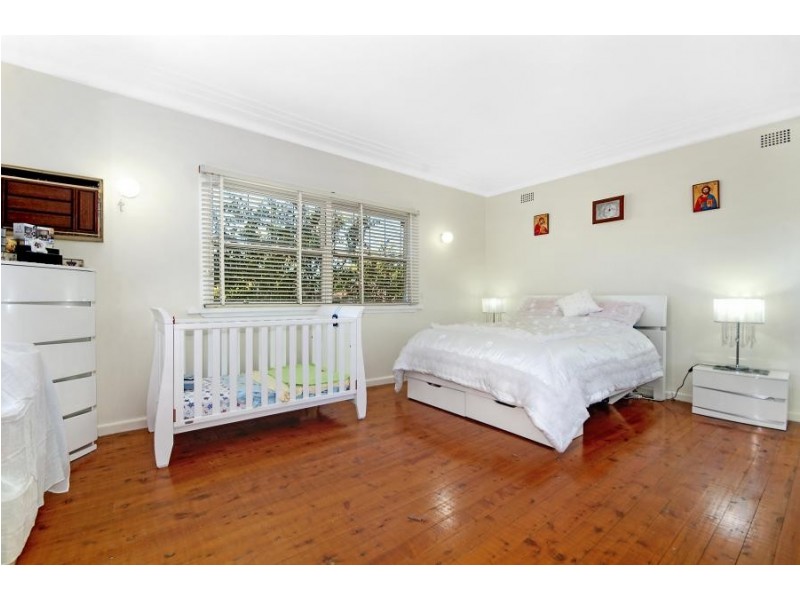 48A Little Rd, Bankstown NSW 2200