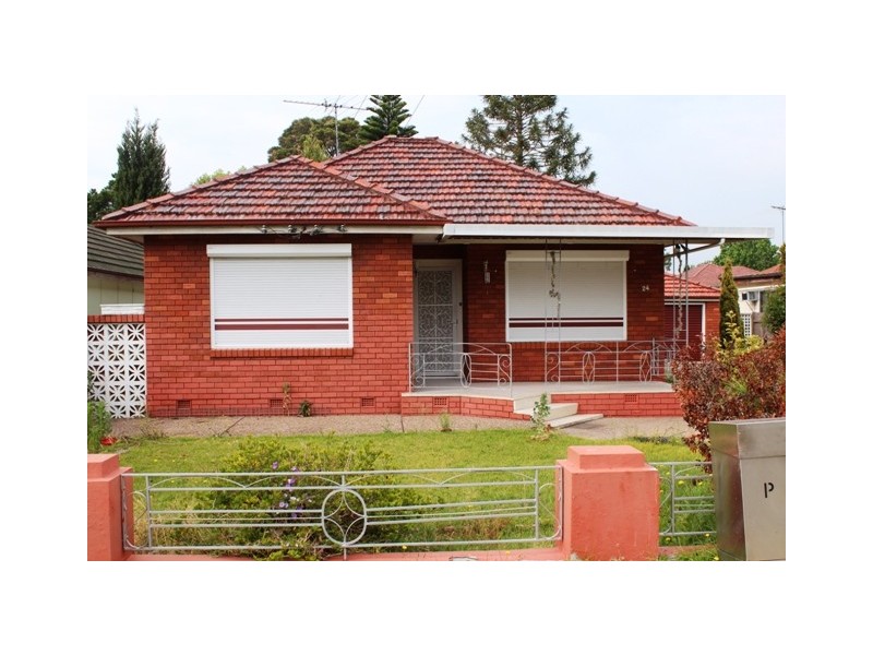 24 Bareena St, Canley Vale NSW 2166