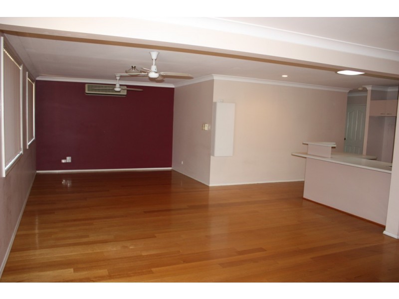 36 Swan Circuit, Green Valley NSW 2168