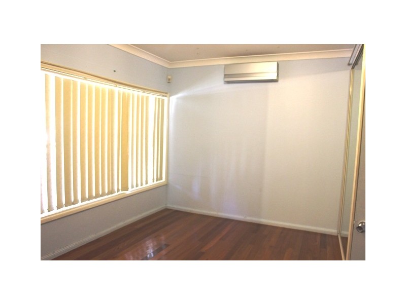 32 Wentworth Pde, Yennora NSW 2161