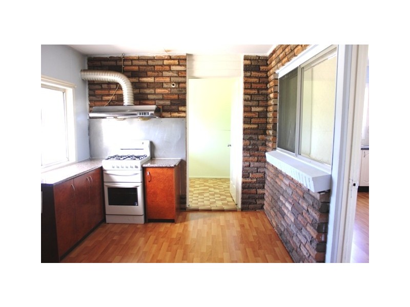 32 Wentworth Pde, Yennora NSW 2161