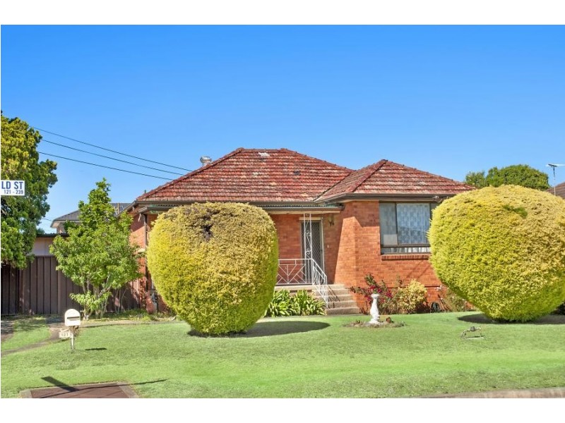121 Beaconsfield, Revesby NSW 2212